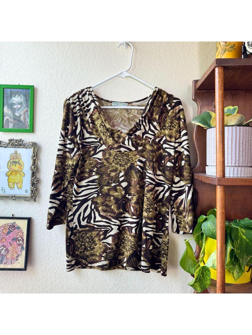 Vintage Women's 90's Y2K Zebra Floral Fairy Indie Boho Western Blouse